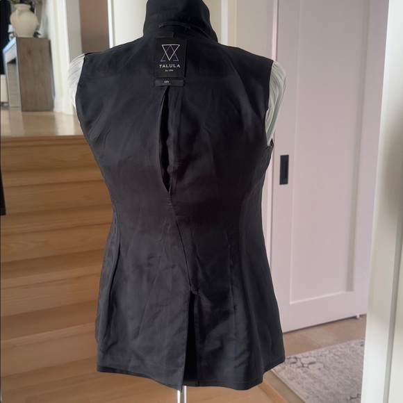 Aritzia Talula Portale Blazer – Black – Women’s Size 6 - Picture 7 of 7